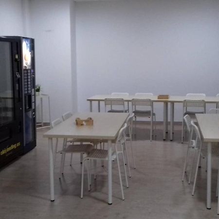 Albergue O Trisquel O Pedrouzo Εξωτερικό φωτογραφία
