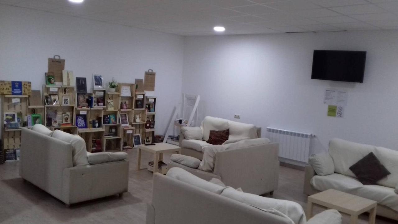 Albergue O Trisquel O Pedrouzo Εξωτερικό φωτογραφία